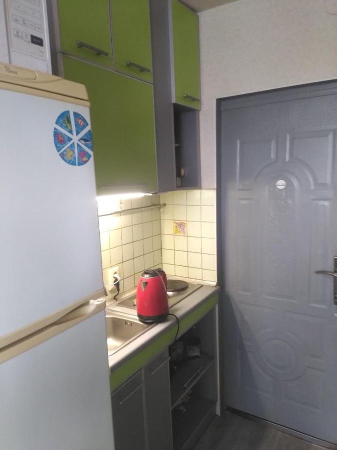 Уютная Квартира Недалеко От Южного Вокзала Kharkiv Eksteriør bilde
